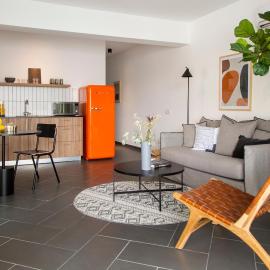 LIV URBAN Suites, hotel u Larnaki