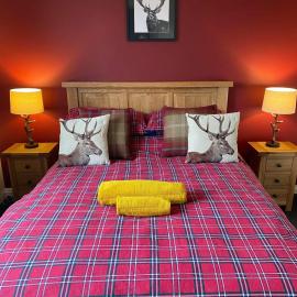 Haste Ye Back, Hotel in Inverness