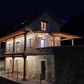 Los Toriles, hotell i Los Espejos de la Reina