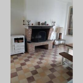 GITE, MAISON A LA CAMPAGNE ARDENNES, AISNE,MARNE, hotel di Le Thour