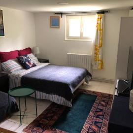 Room in house near Lycee International St Germain en Laye