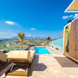 Oleas Suites, hotel a Voútai
