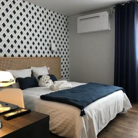 Hôtel Le Glacier, отель в городе Вильнёв-сюр-Ло