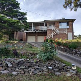 Mountain View Beach House Near Batemans Bay
