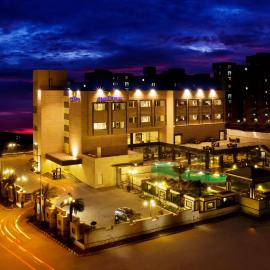 Golden Tulip Bhiwadi, hotel v destinaci Dhāruhera