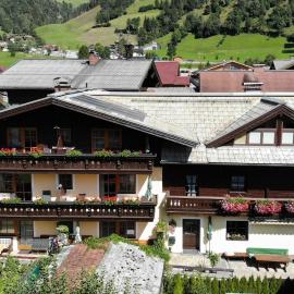 Appartements Gästehaus Schernthaner, hotel in Dorfgastein