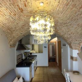 Apartamentos Turísticos ENCANTO, hotelli kohteessa Cáceres