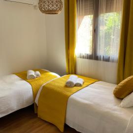 Apartamento rural Prunus avium, hotel u gradu Cambrón