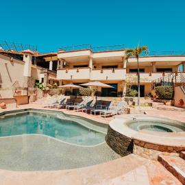 Castillo Blarney Inn, hotel v destinácii Cabo San Lucas