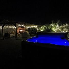 Pheasants Retreat with Hot Tub and Fire Pit