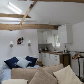 The Old Stables, Whitehall Farmhouse, Oakington, Hotel in Cambridge