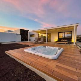 North Shore Villas Lajares, MANALARI, Private Jacuzzi, hotel a Lajares