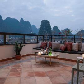 Yangshuo Lisa Boutique Hotel -- Central City & 8 min to West Street & 6 min to Li River, hotel u gradu 'Yangshuo'