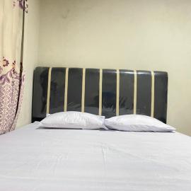 Homestay Srikandi Syariah Dieng RedPartner, viešbutis mieste Diyeng