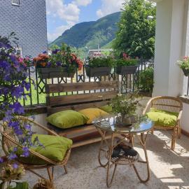 Villa Sabina "Vivienda de Uso Turístico"、Caboalles de Abajoのホテル