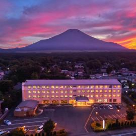 Fuji Matsuzono Hotel, hotel din Yamanakako