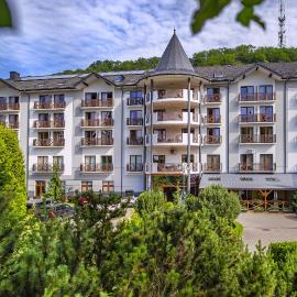Hotel Verde Montana Wellness & Spa, hôtel à Kudowa-Zdrój