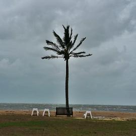 Sea View Villa. 2 bedroom. Sleeps 4. Free WIFI, hotel Victoria Park városában