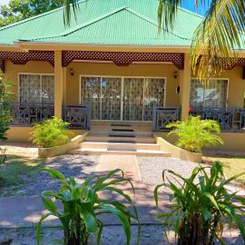 Hostellerie La Digue, hotel i La Digue