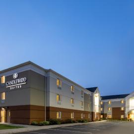 Candlewood Suites Windsor Locks by IHG, hotell sihtkohas Windsor Locks