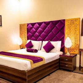 Rose Palace Hotel, Gulberg, hotell i Lahore