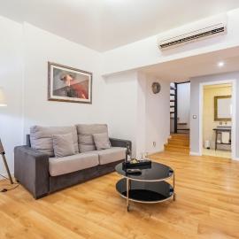 Cayres Suites Carmo