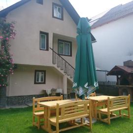 Cabana Moieciu, hotel u gradu Moječu de Sus