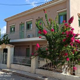 LUXURIOUS APARTMENTS ANGELINA 2, ξενοδοχείο στον Καραβόμυλο