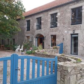 Retour aux Sources, hotel en Gouberville