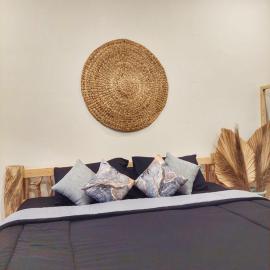Summerfield Homestay and Cafe, hotel v destinácii Pacitan
