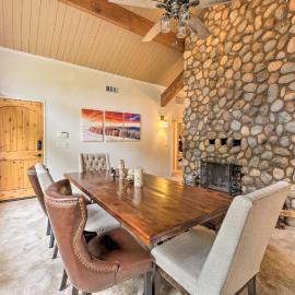 Wooded Yard, Gas Grill: Lush Pinetop Retreat