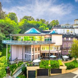 Hotel Allmer, hotel di Bad Gleichenberg