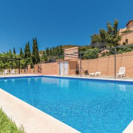 Lovely Home In Periana