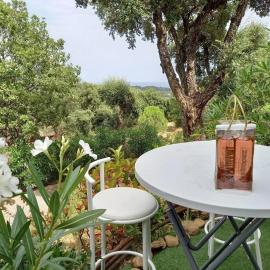 Charmant T2 de 34m2 en Résidence de standing à Grimaud - Piscines - Jardinet - Plein coeur du Golfe de St Tropez- Pleine nature