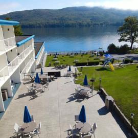 Lakefront Terrace Resort, hotel a Lake George