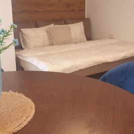 הסטודיו של יהודית קרוב לים Yehudit's Studio, hotel en Kefar HaNo‘ar Niẕẕanim