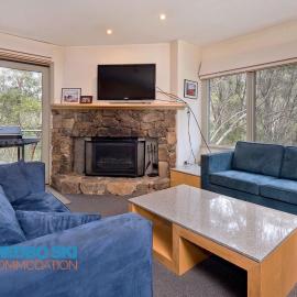 The Lodge 3 and 4, hotel in Thredbo
