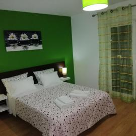 Casa do Adro - Serra da Estrela, hotel u gradu Cortes do Meio
