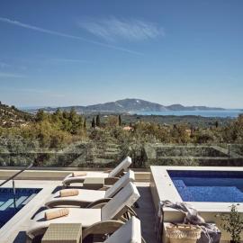 Lithakia Balcony Villa - Private Pool, Large Groups & Sea View, by ZanteWize – hotel w mieście Lithakia