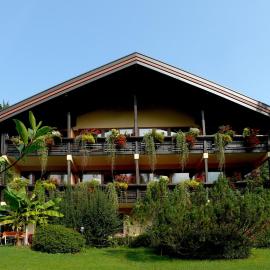 Landhaus Schreier, hotell sihtkohas Ledenitzen
