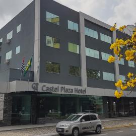 Castel Plaza Hotel, hotel i Resende