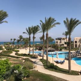 Chalet with Roof at Laguna Bay- Ain Sokhna - شالية غرفتين مكيف بالكامل بالرووف قرية لاجونا باي - العين السخنة