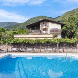 Der Ruibacher, hotell i Marlengo
