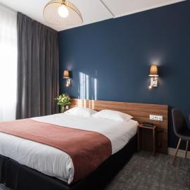 le paris brest hotel, hotel v destinaci Rennes