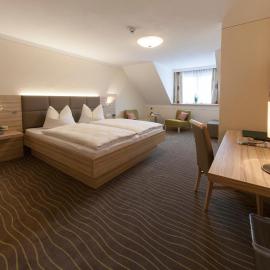 Hotel Straßhof, hotel u gradu Pfafenhofen an der Ilm