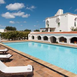 Masseria Il Melograno，莫諾波利的飯店
