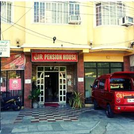JR Pension House, hotel u gradu Baybay