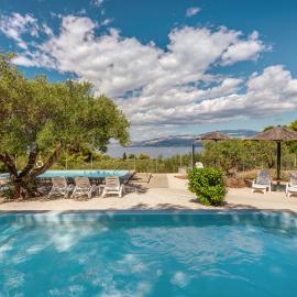 Waterman Beach Village, hotel u Supetru