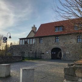 Huszárvár Hotel Kastélyszálló, готель у місті Серенч