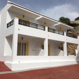 Coloma Apartments Pefkos, hotel di Pefki Rhodes